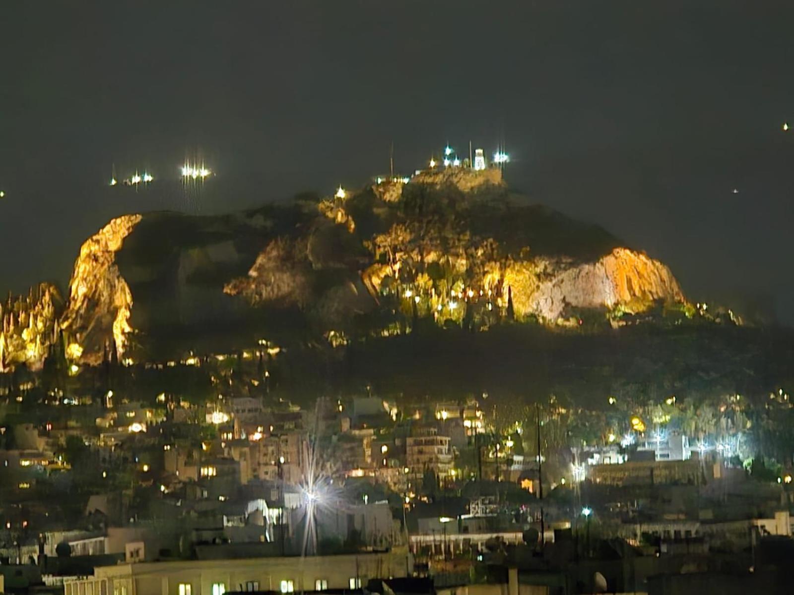 Acropolis View And 360 Degrees Apartment Атина Екстериор снимка